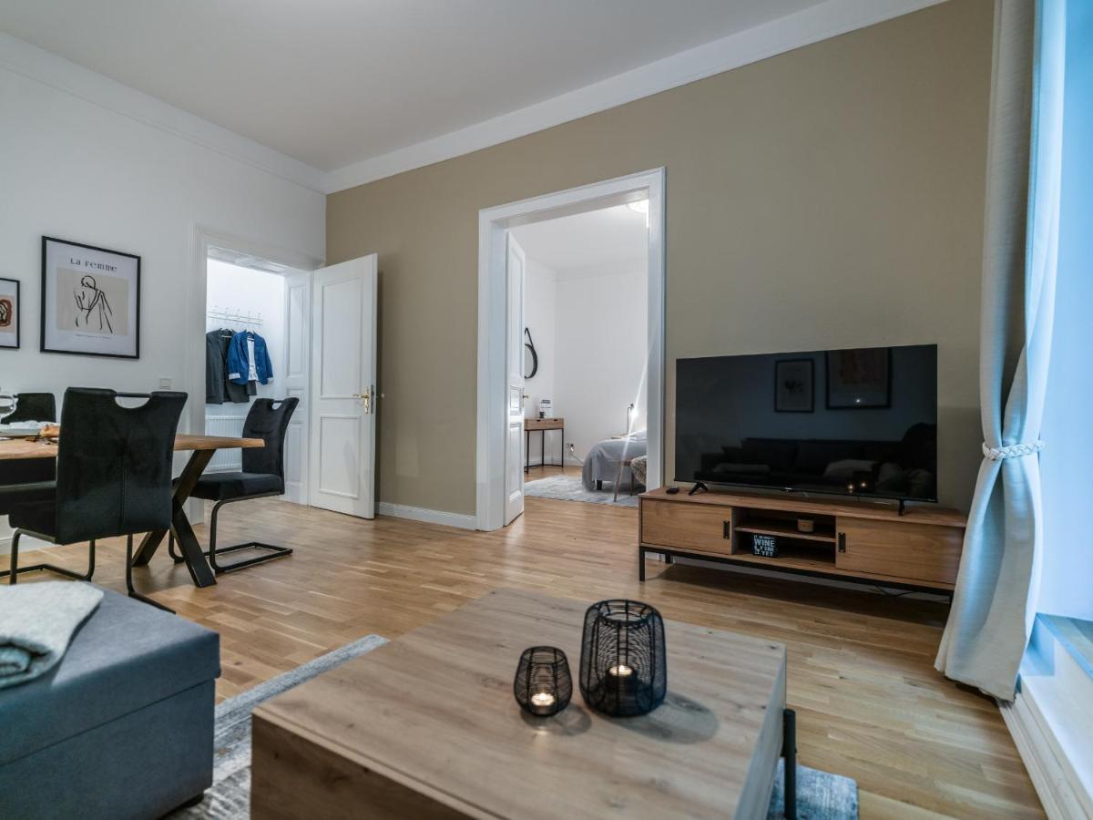 Hochwertige Altbauwohnung Im Modernen Stil In Wiesbaden - Kueche - Terrasse - Wlan - Zentral エクステリア 写真