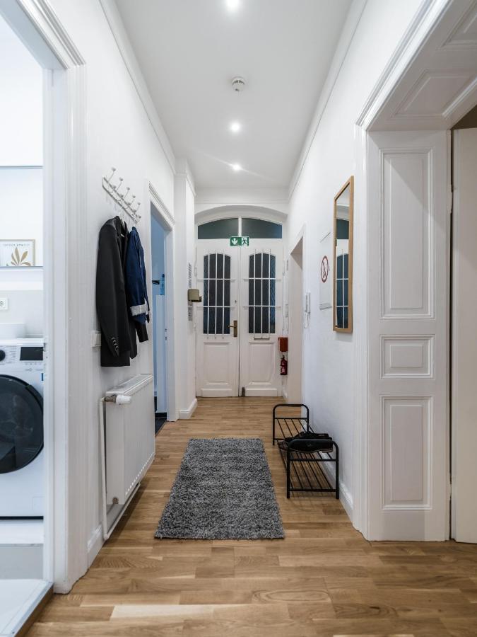 Hochwertige Altbauwohnung Im Modernen Stil In Wiesbaden - Kueche - Terrasse - Wlan - Zentral エクステリア 写真