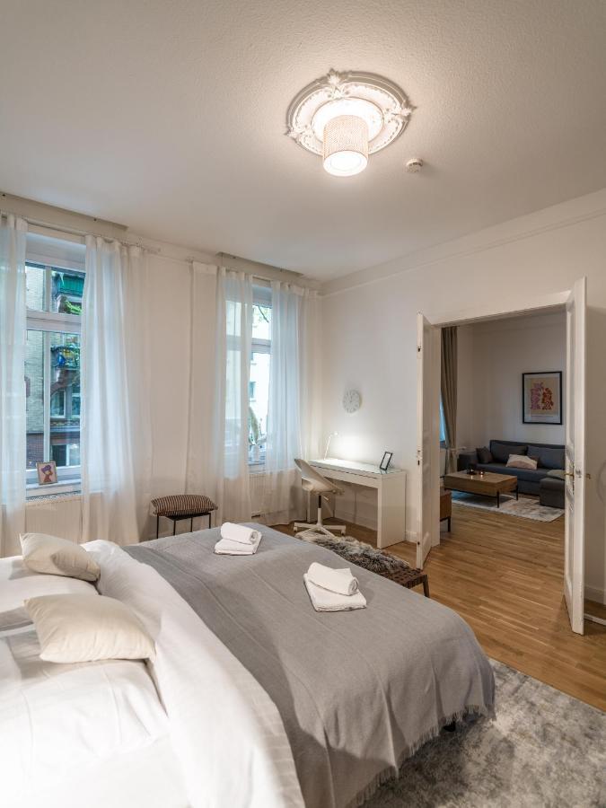 Hochwertige Altbauwohnung Im Modernen Stil In Wiesbaden - Kueche - Terrasse - Wlan - Zentral エクステリア 写真